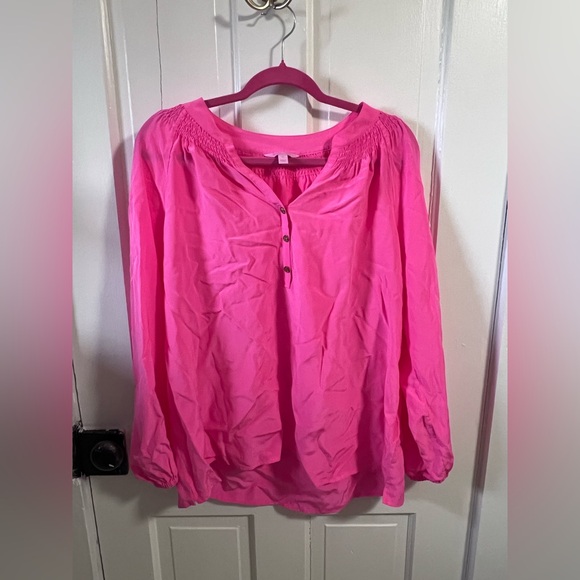 Lilly Pulitzer Tops - Lilly Pulitzer size XL Elsa top in pink